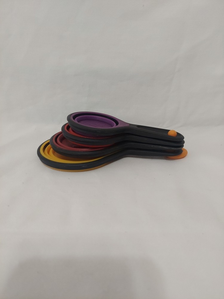 Collapsible Silicone Measuring Cup Set 4-Piece Adjustable Measuring