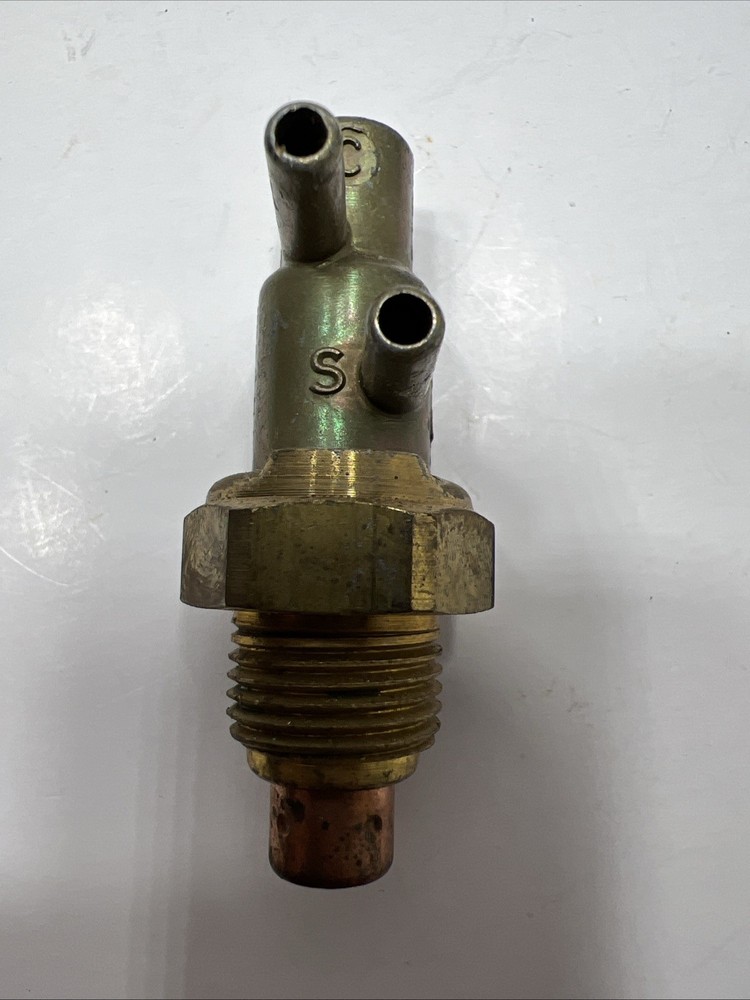 Borg Warner EC916 - 2 port  Vacuum Switch