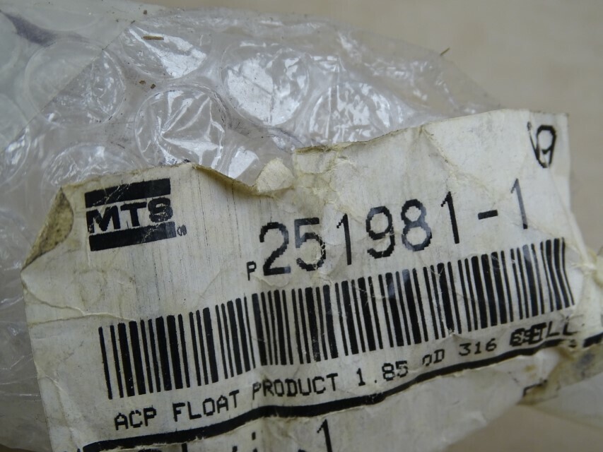 (2) Mts Liquid Level Float 149 C, HASTELLOY, 251981-1