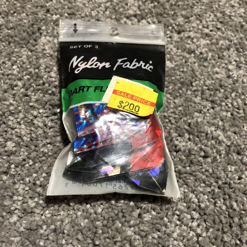 Dart flights (set of three).