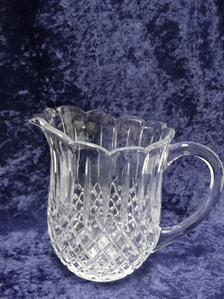 Vintage Crystal D'Arques Longchamps Diamond Pattern Sunburst Pitcher 7 1/2" h