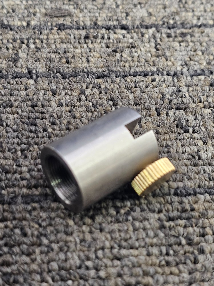 (QTY 5) Derraco Engineering Bushing Holder Single Screw Type / Anvil Base