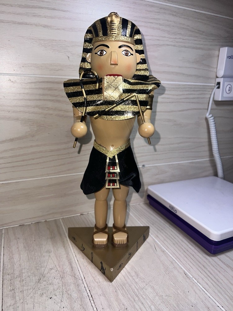 RARE Nutcracker Village Egyptian Pharaoh 2003 HTF Read Description