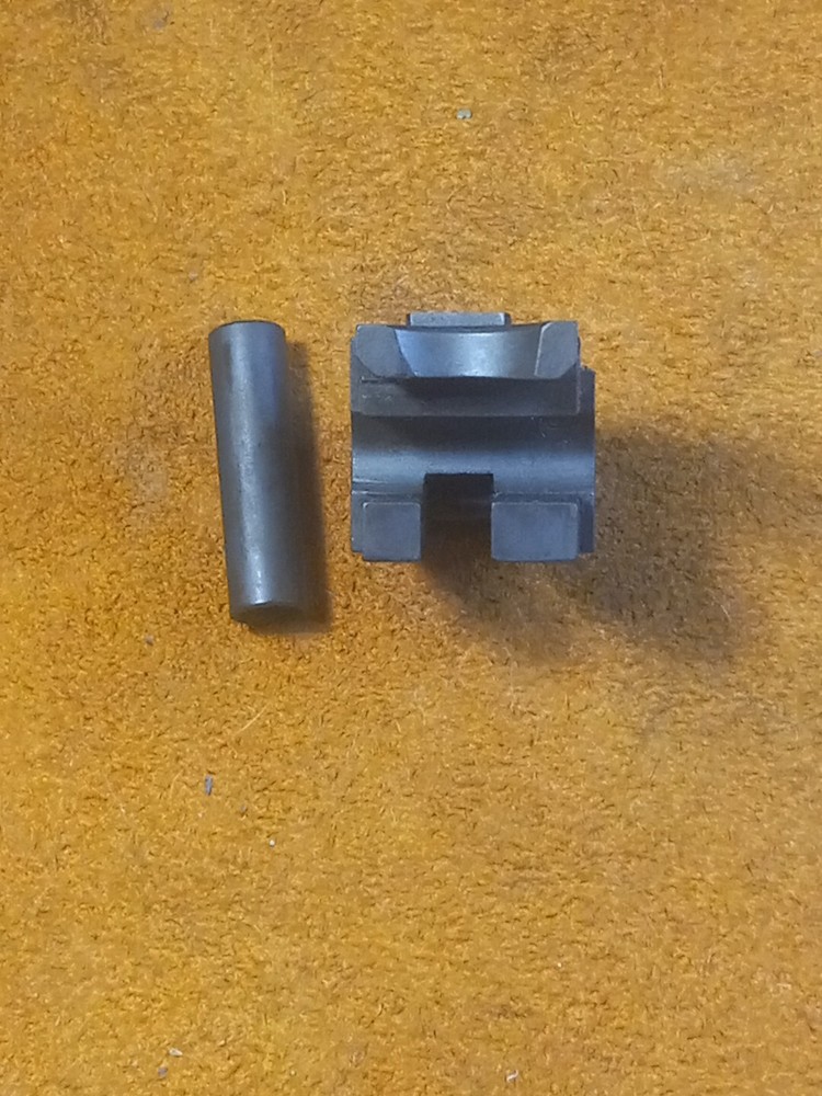 BM59 BM59E Front Magazine Catch