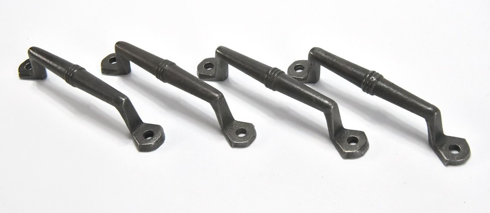 4 MATCHING VINTAGE METAL DRAWER PULLS