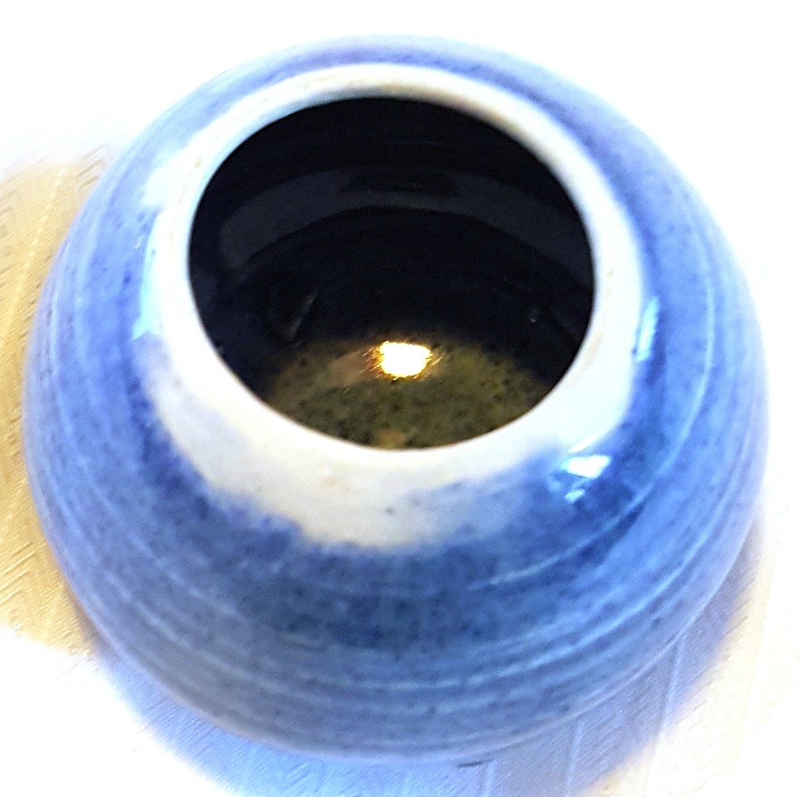 Simple & Unique 3" Blue Smiling Pottery Tea Light Decor
