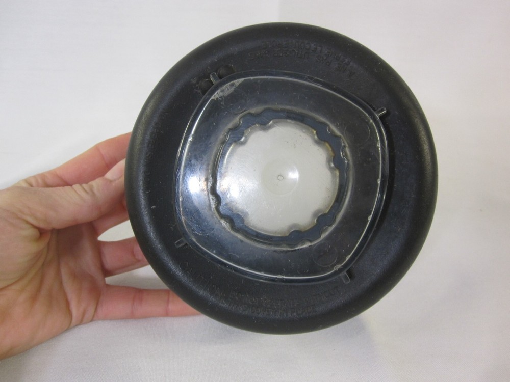 Professional Commercial Blender Replacement Container Lid w Insert Unknown Brand