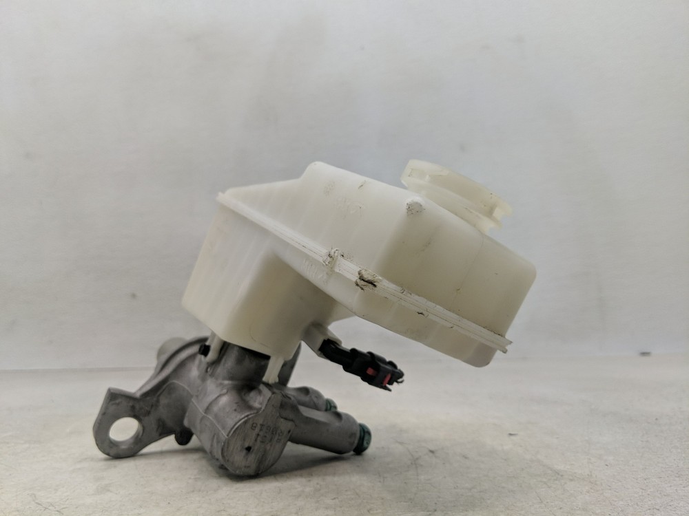 2009-2017 Gmc Acadia Brake Master Cylinder TYUQ9