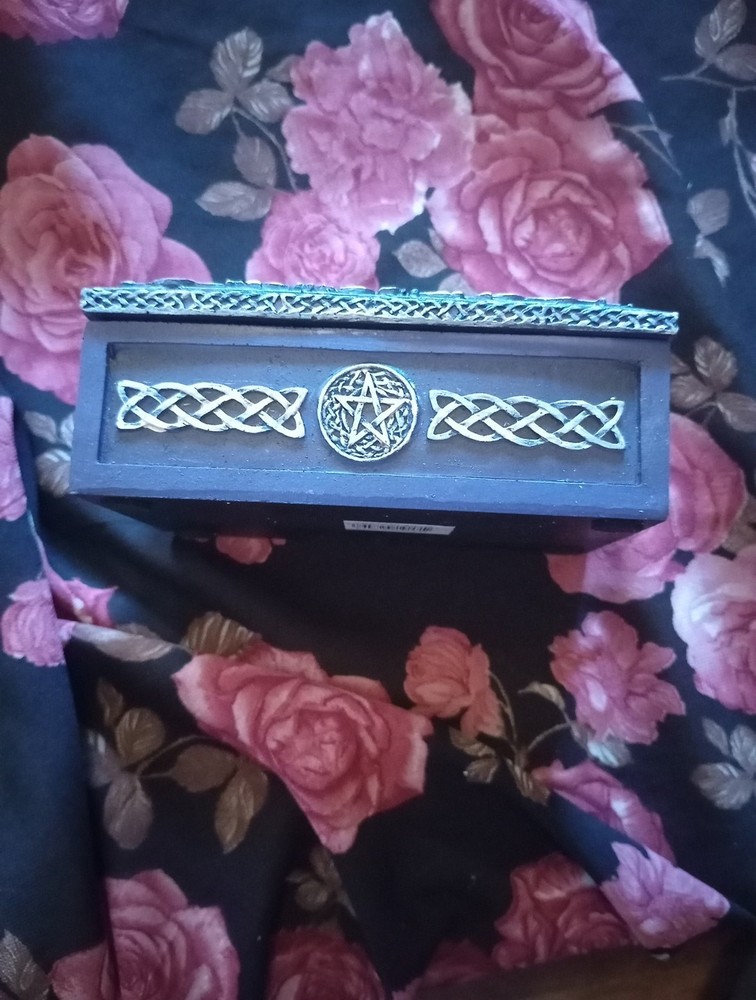 Witches Spell Tarot Card Holder