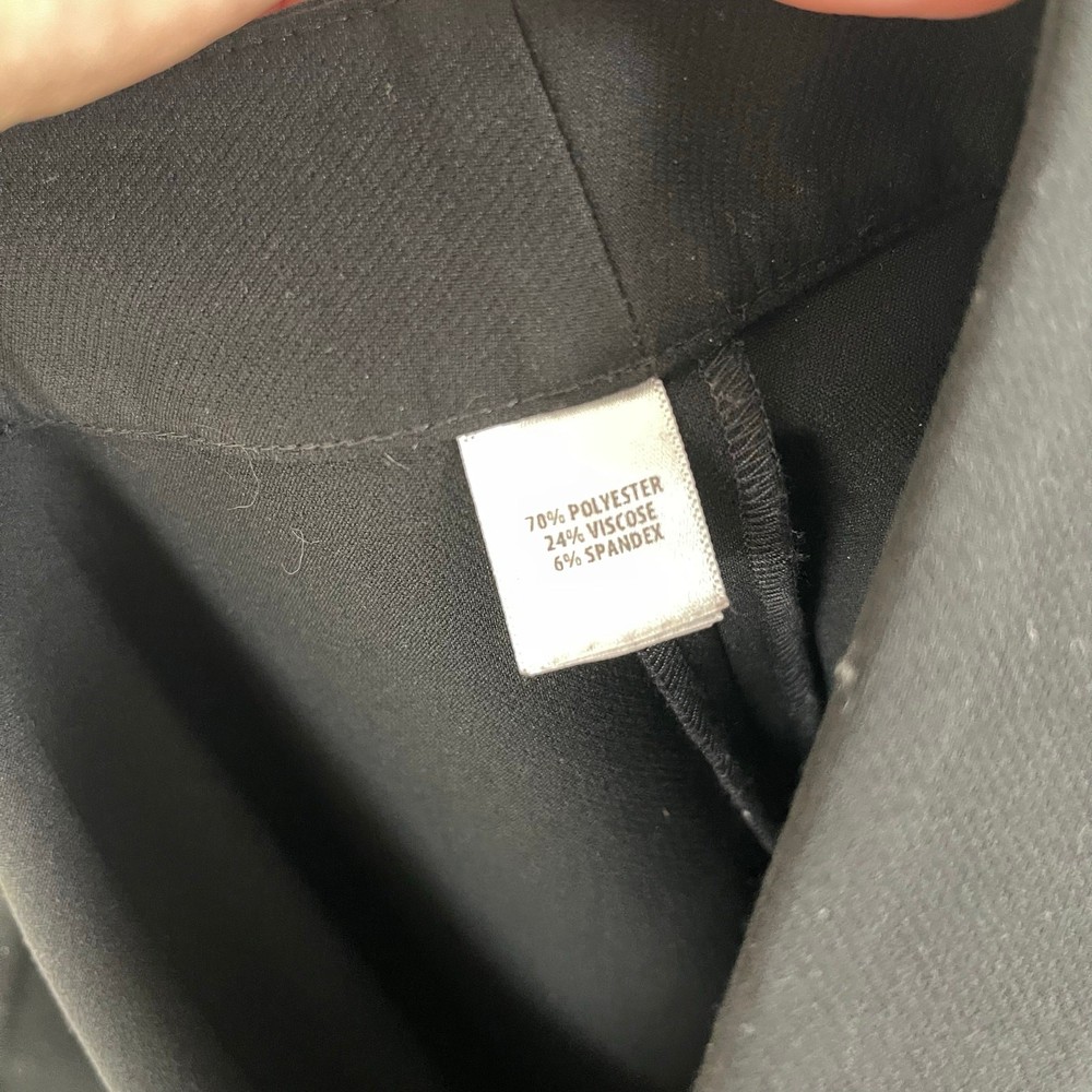 ST. JOHN Black Ankle Zip Trouser Pants (Size 4)