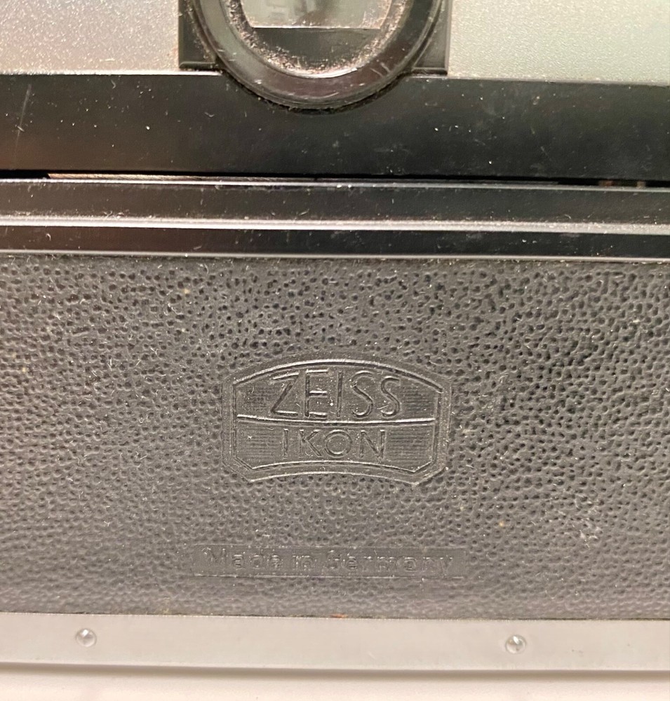 ZEISS IKON Camera