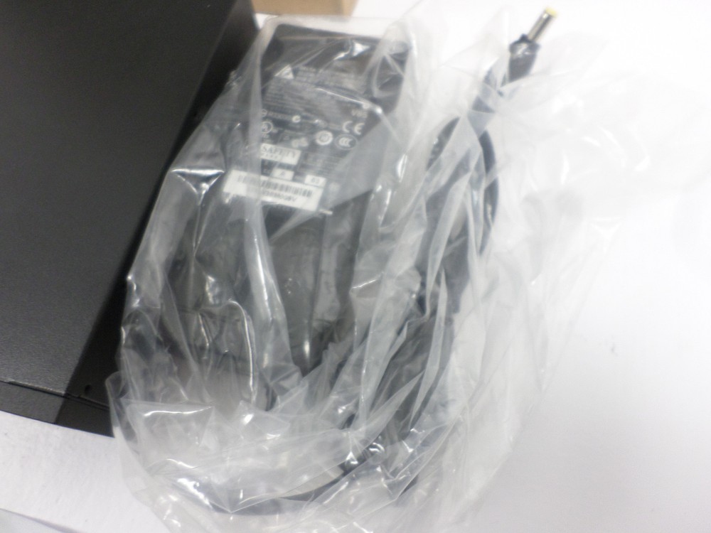 AOPEN TK711P2 Digital Menu Board Solution, 1 x 2 Screen, 791.ADE71.7A60 - NEW!