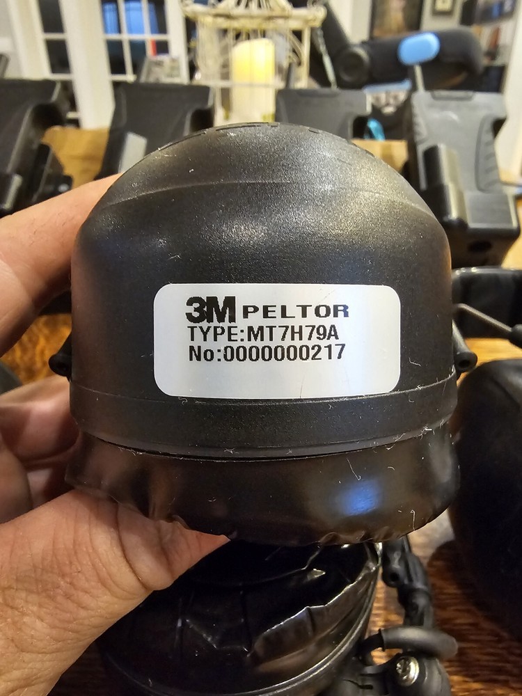 3M Peltor DECT-Com II Intercom System Base Unit With 3 Additional Radios