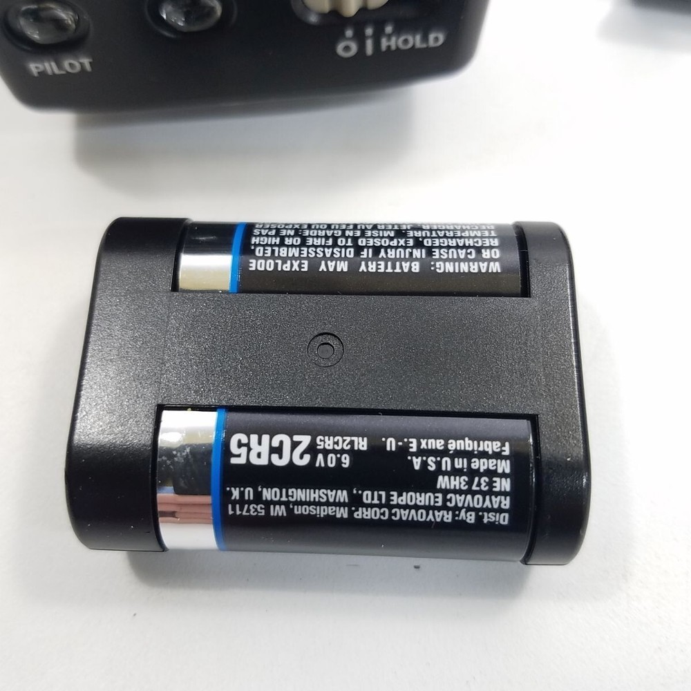 Canon Speedlite Transmitter ST-E2 with Case & Instructions Working