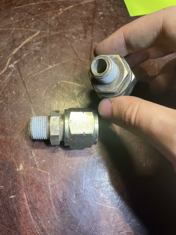Cummins 3629437 Connector