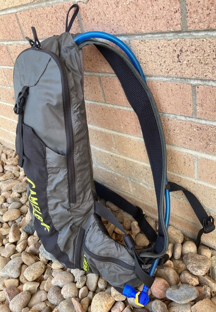 Camelbak Charge LR Ultra Light Hydration Pack Bladder Included!