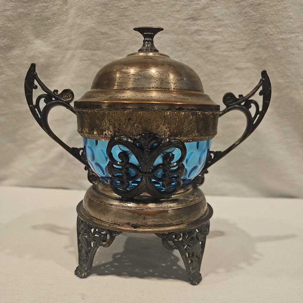 Rogers 1925 silver plated sugar bowl