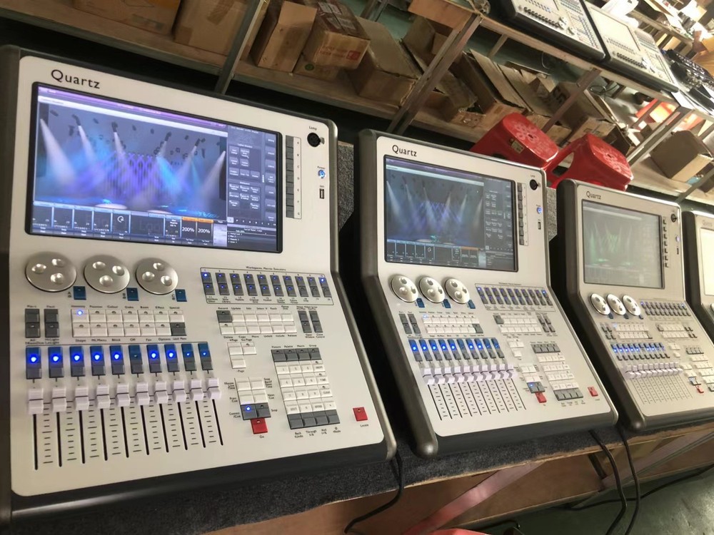 Quartz Touch DMX Light Controller Stage Equipment Moving Head Lighting Console