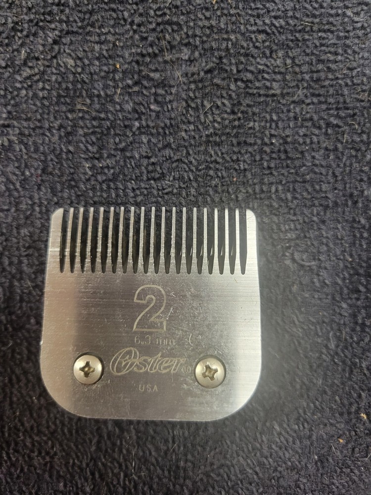 Oster 76  2 barber blade Used