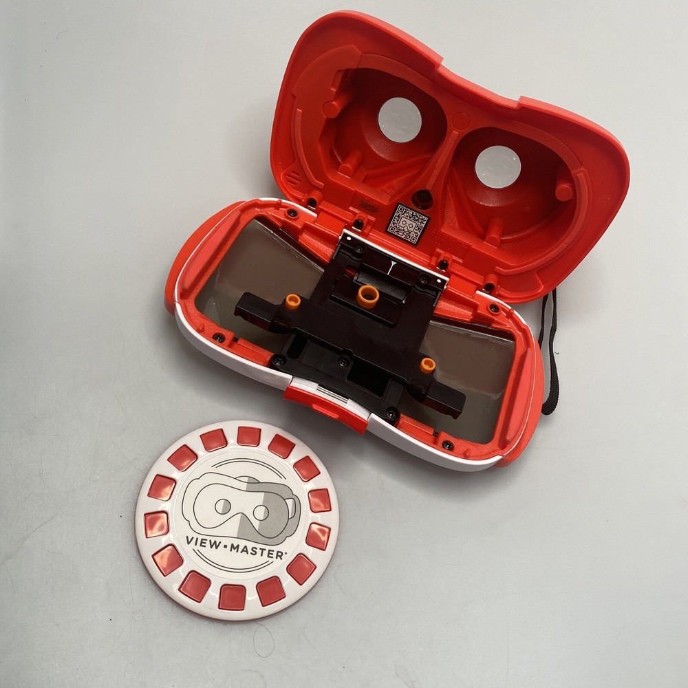 Mattel View-Master Deluxe 3D VR Viewer - Google Cardboard Compatible-