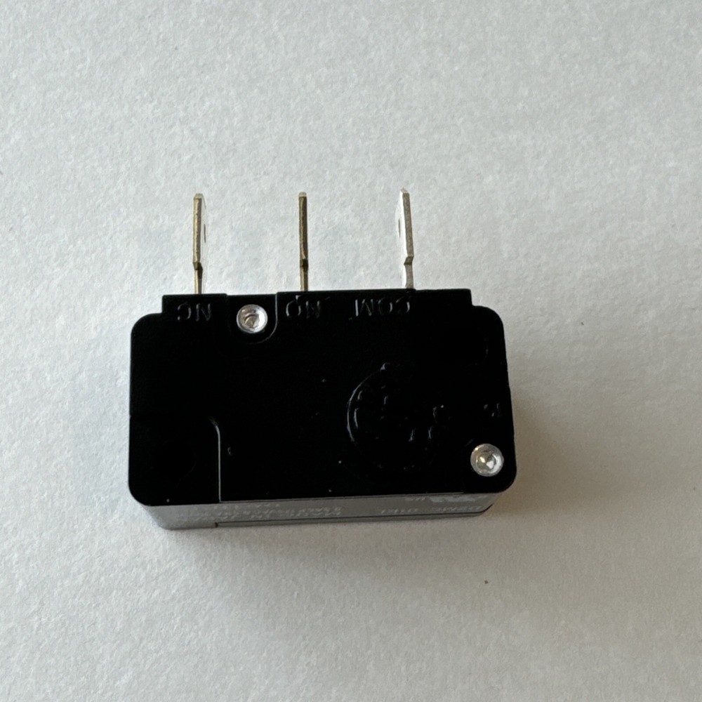 Omiron Limit Switch D2MC-01EL