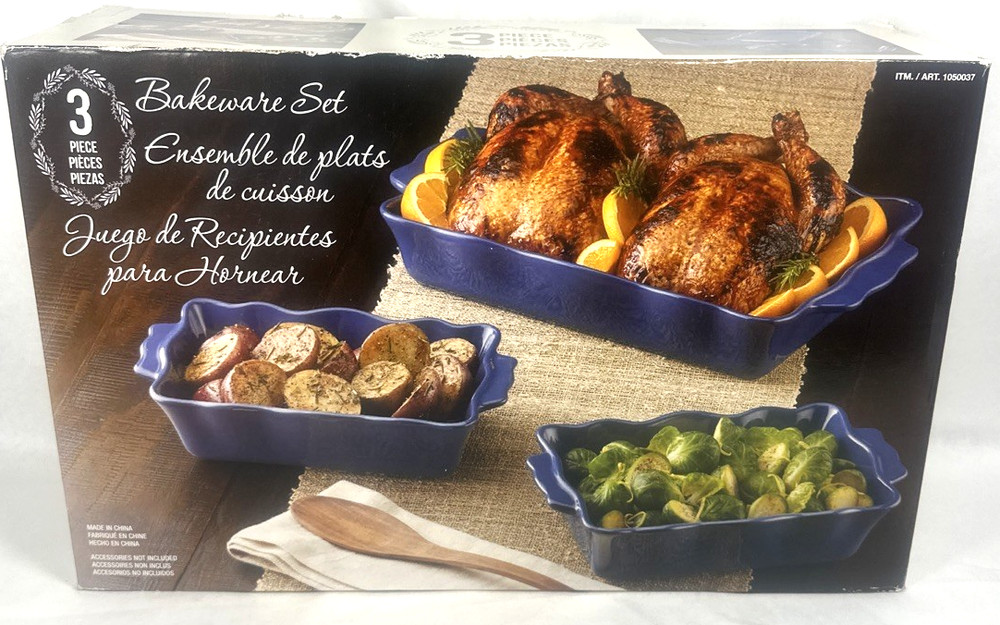 BAKEWARE 3 PC SET SCALLOPED EDGE (BLUE) NIB