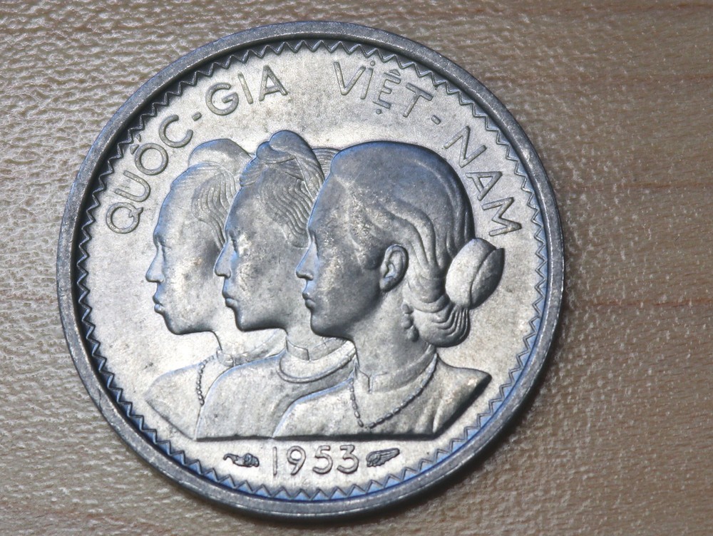 1953 Vietnam 10 Su Unc.