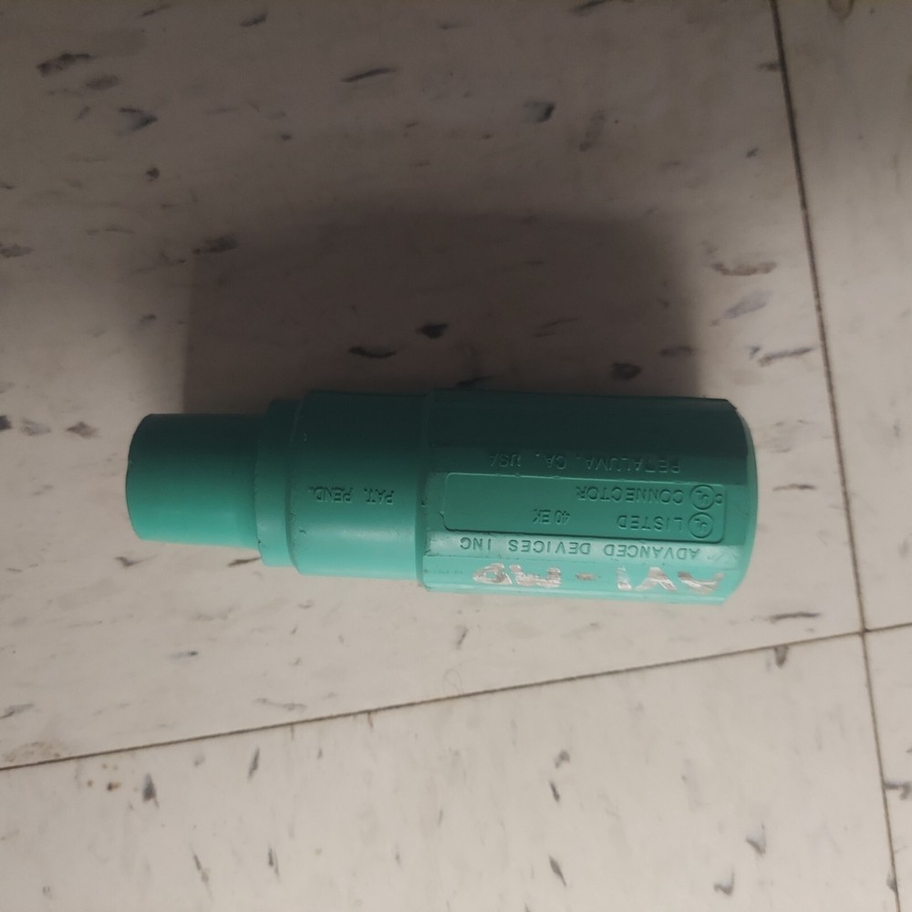 Advanced Devices CL Series CL2F Inline female locking plug connector