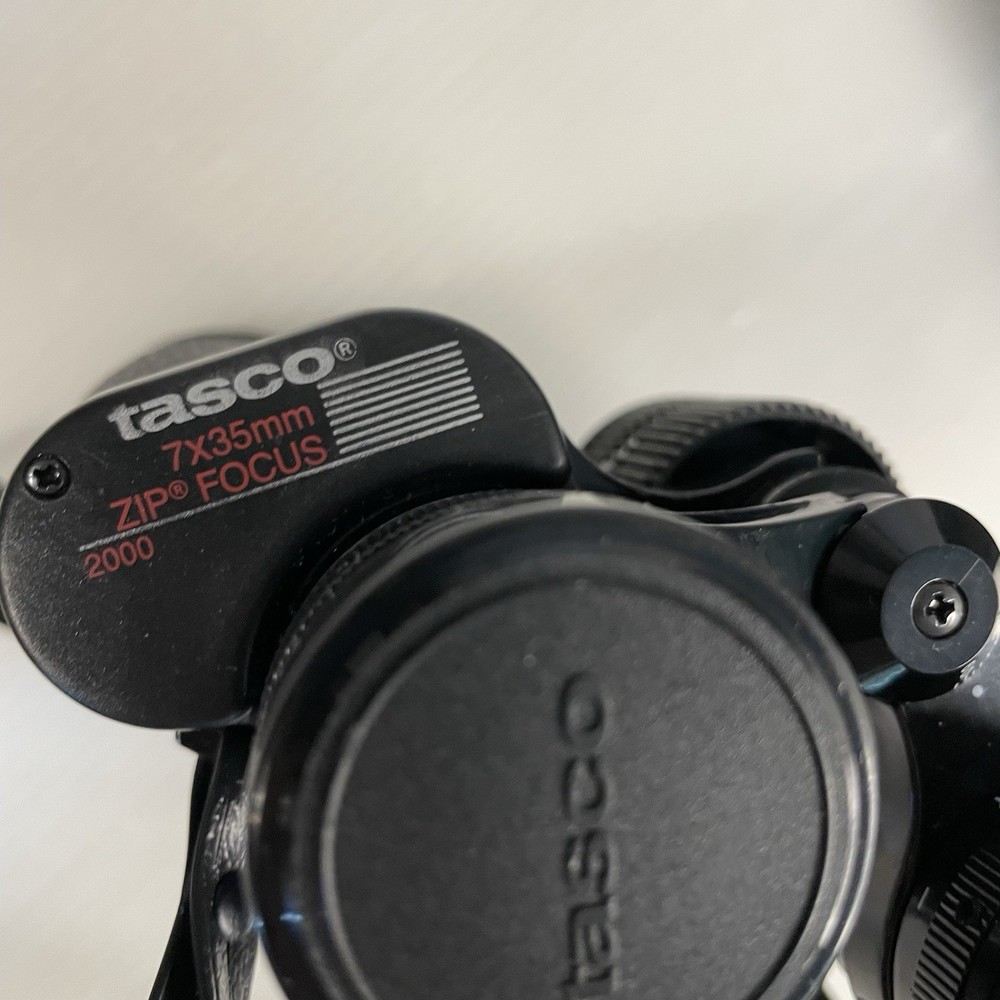 Tasco Zip Focus 2000 Binoculars 7x35mm with Soft Case