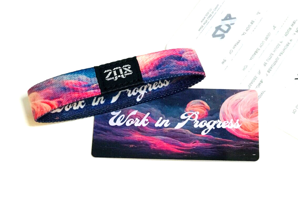ZOX **WORK IN PROGRESS** Silver Single medium Wristband w/Card NIP