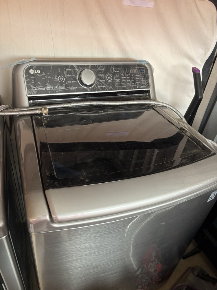 LG Washer & Dryer Set