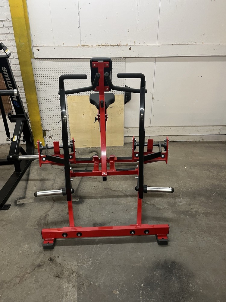 New HAMMER STRENGTH PLATE-LOADED ISO-LATERAL ROW!