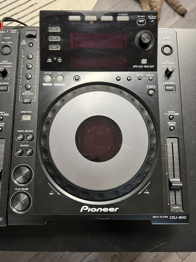 Pioneer CDJ-900 Pair