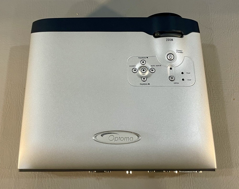 Optoma DLP Projector Display EP739 with Padded Case Owners Manual & Quick Guide
