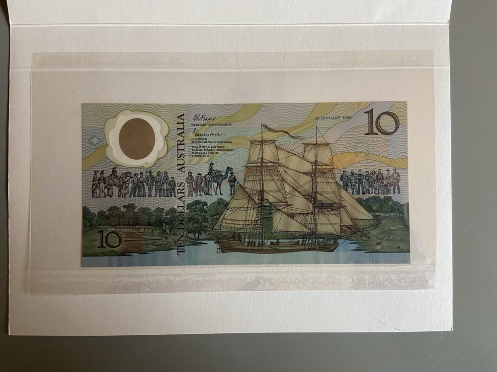Australian Bicentennial 1988 Commemorative $10 Polymer Note w Low AA Serial Num.