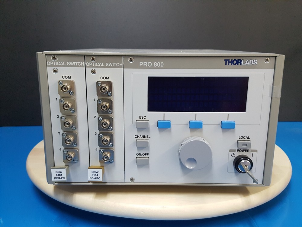 THORLABS PRO800 : Laser Source Mainframe (With 2EA x OSW8104) (1296)