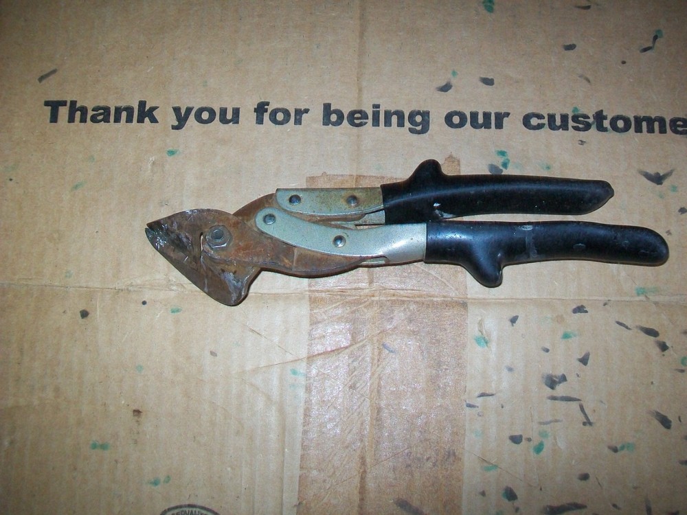 Unbranded 90 Degree Tin Snip