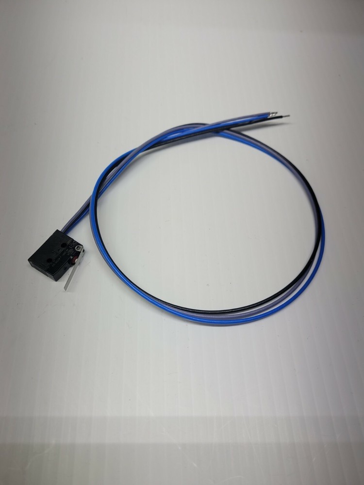 DC1C-C3RC MICROSWITCH ROLLER LEVER 6A