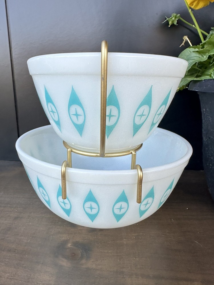 Reproduction Pyrex Bracket - Foot Rim & Hook Bracket - 401 & 404