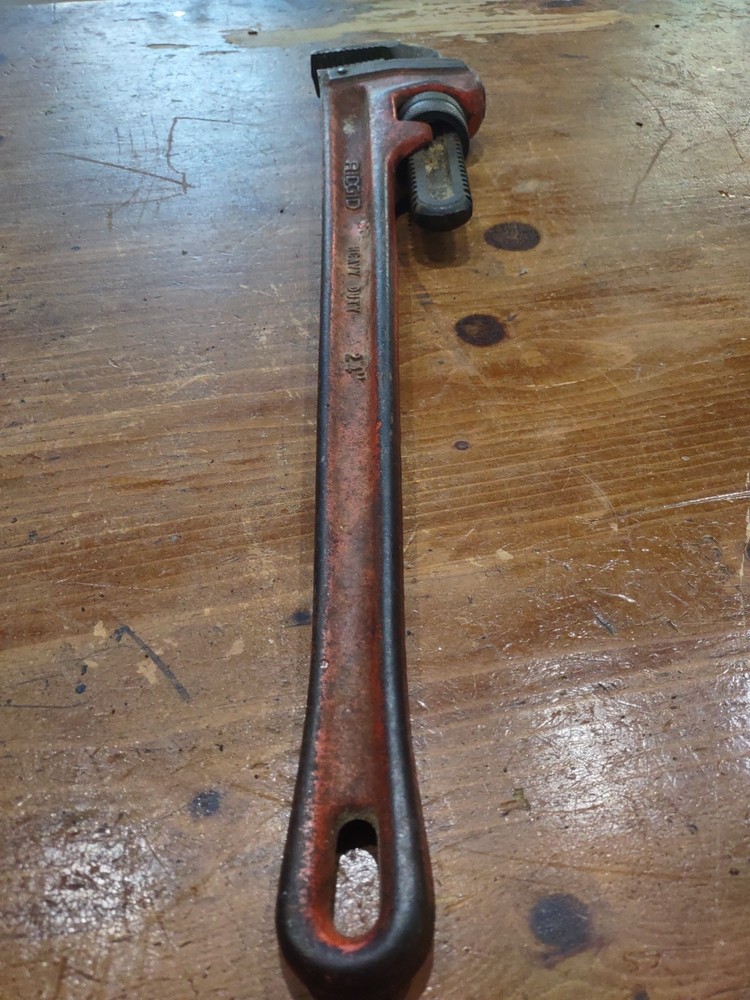 Ridgid 24" Heavy Duty Pipe Wrench Red RIGID