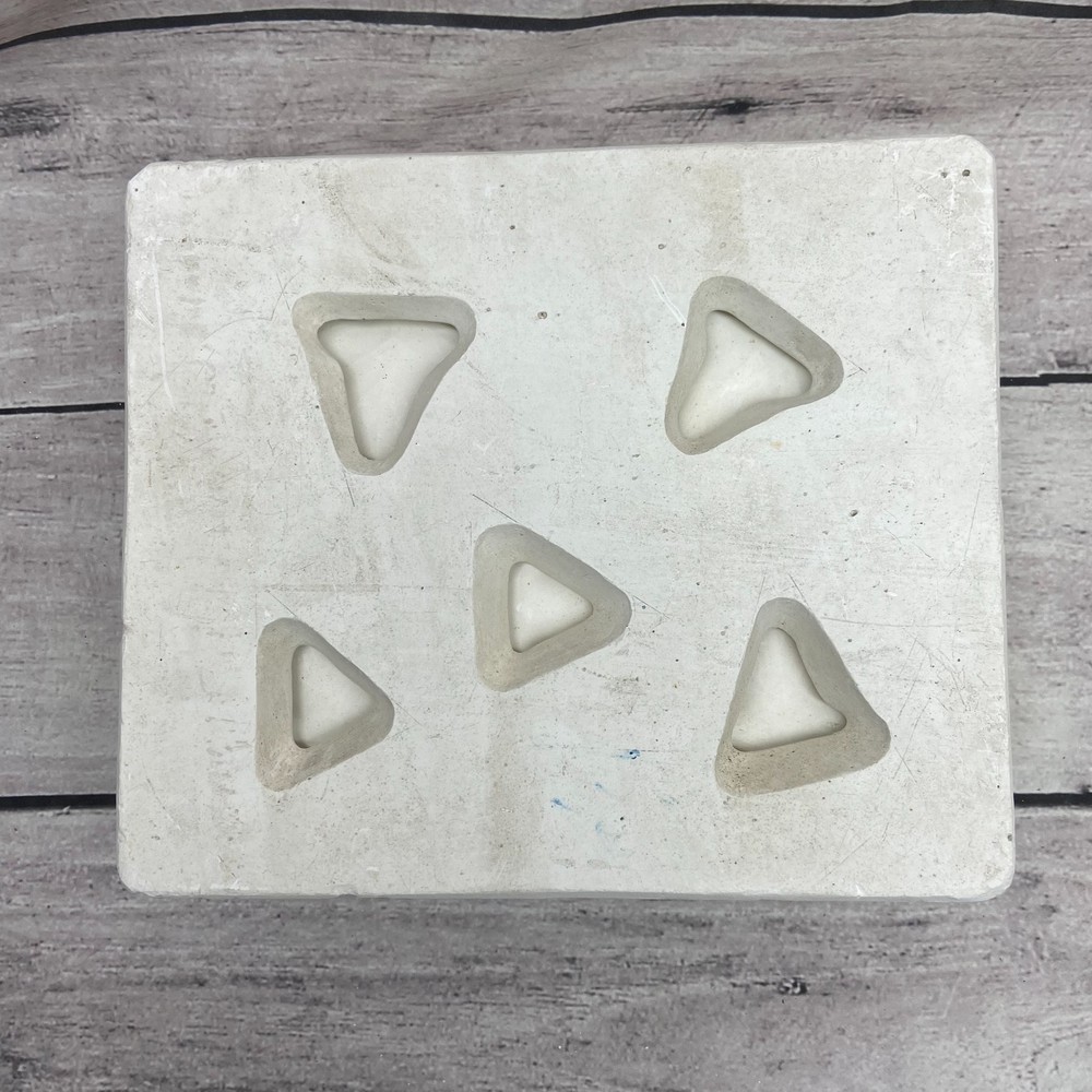 Unbranded Ceramic Slip Casting Mold Leaves #239