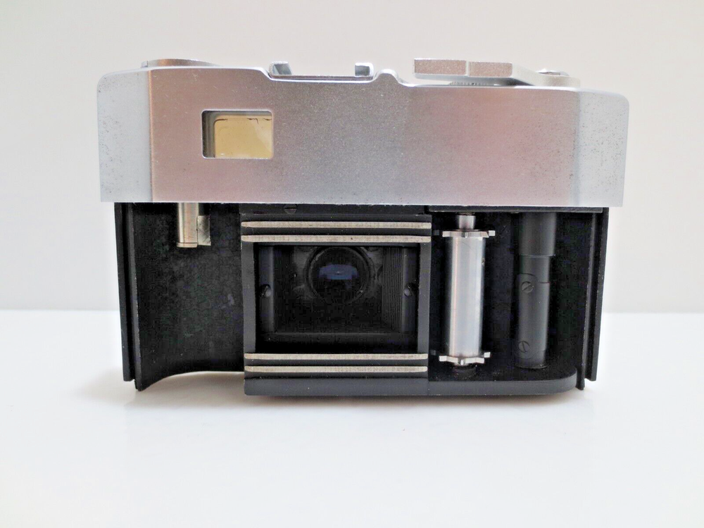 Mansfield Skylark - Vintage Camera - Not Tested