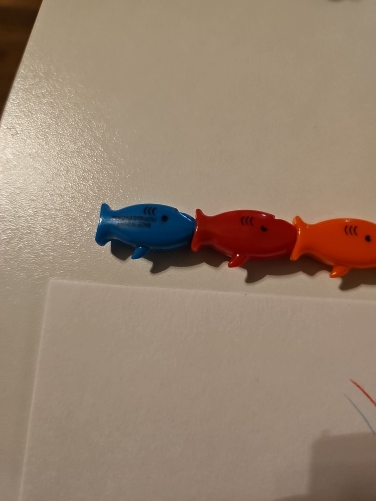 Unbranded Fish Shaped Markers, 4 Colors