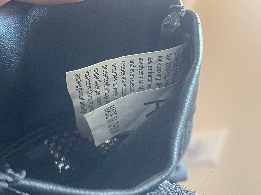 Title Boxing Gel Fist Knuckle Shields - Black