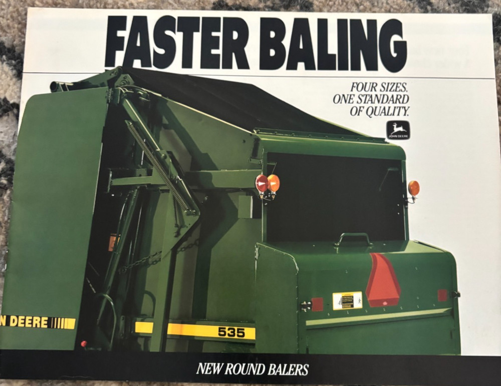 John Deere Round Balers For 1989 Brochure AMIL25