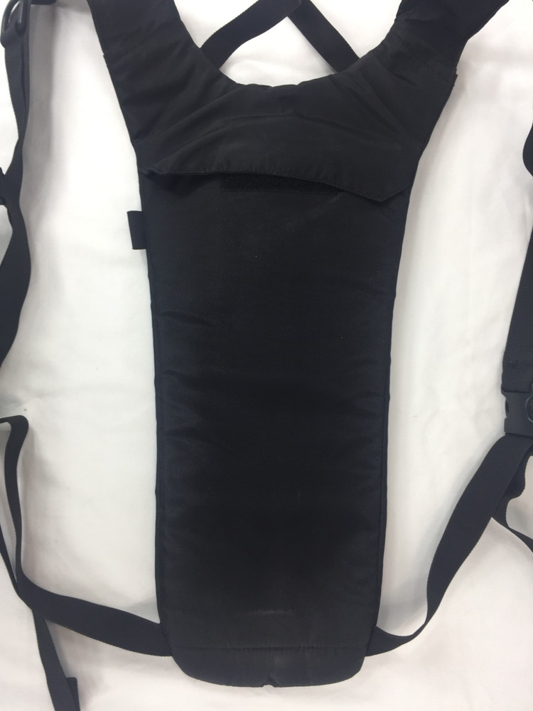 CamelBak Sabre Hydration Pack Tactical Backpack Black 2 Liter 70 Once No Bladder