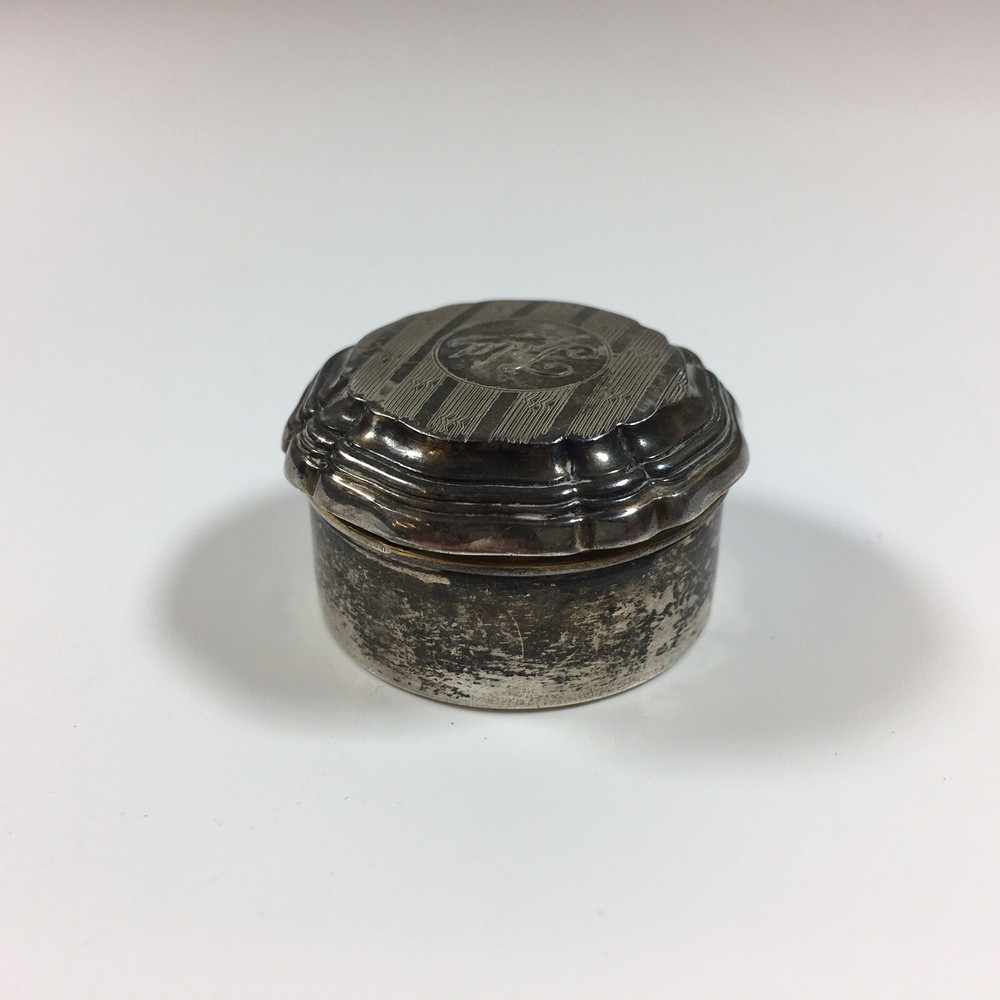 Antique German Solid Sterling Silver Pill Box “Ida” 2.5cm In Height