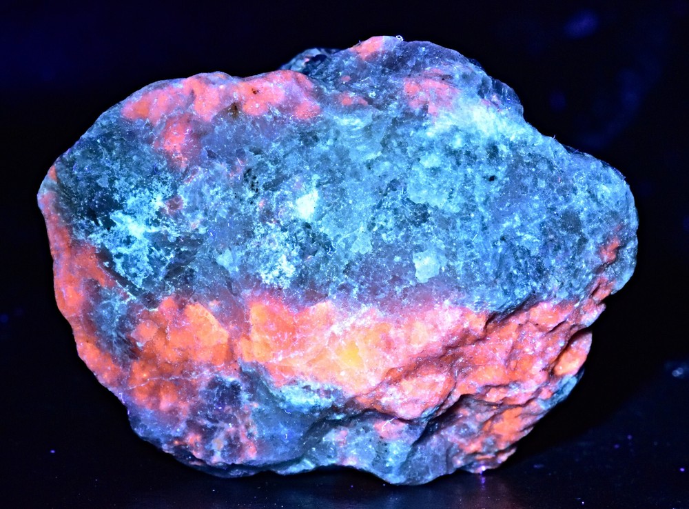 Fluorescent Phosphorescent Color Change Hackmanite Specimen 73 Gram
