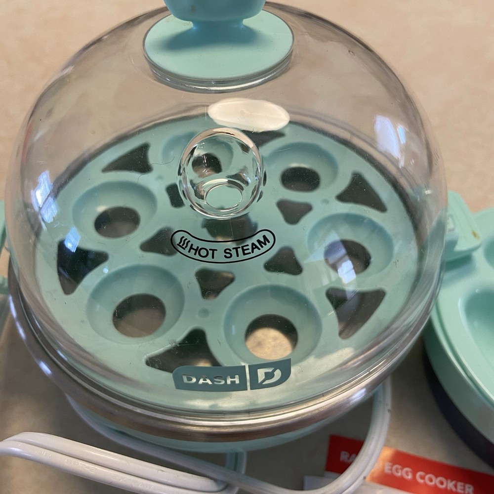 Dash Turquoise Rapid Egg Cooker 6 Egg Capacity Auto Shut Off Model DE005AQ