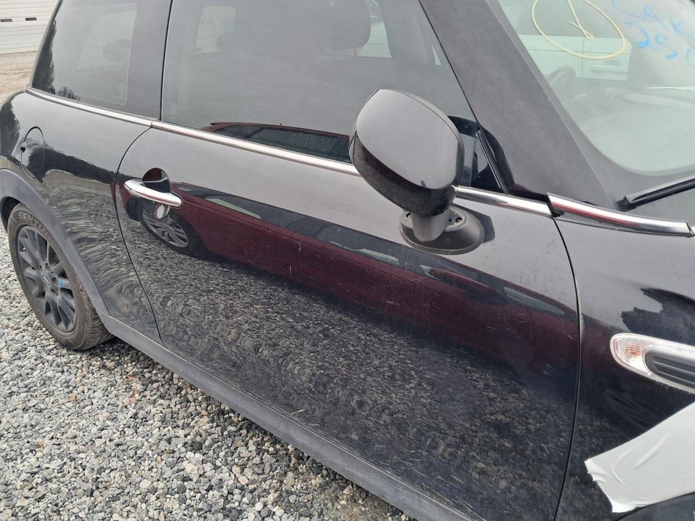 MINI 1 2020 Glove Box 4888253